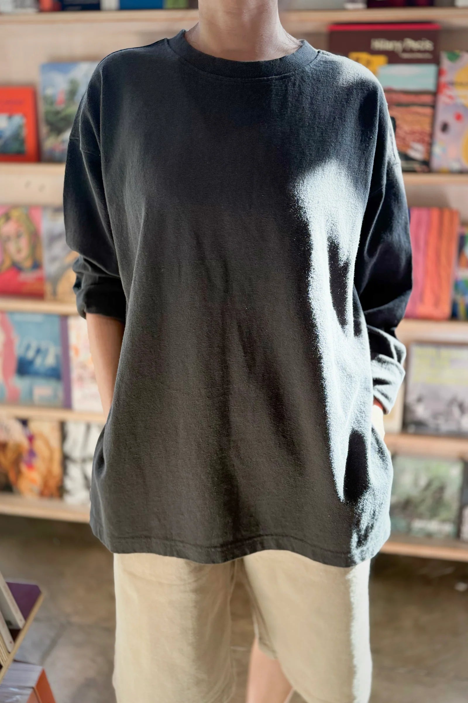 SUNDAY TEE