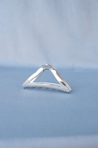 Triangle silver metal hair claw. PIPE AND ROW