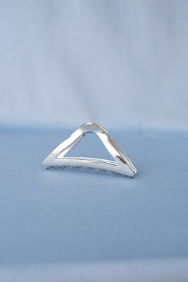 Triangle silver metal hair claw. PIPE AND ROW