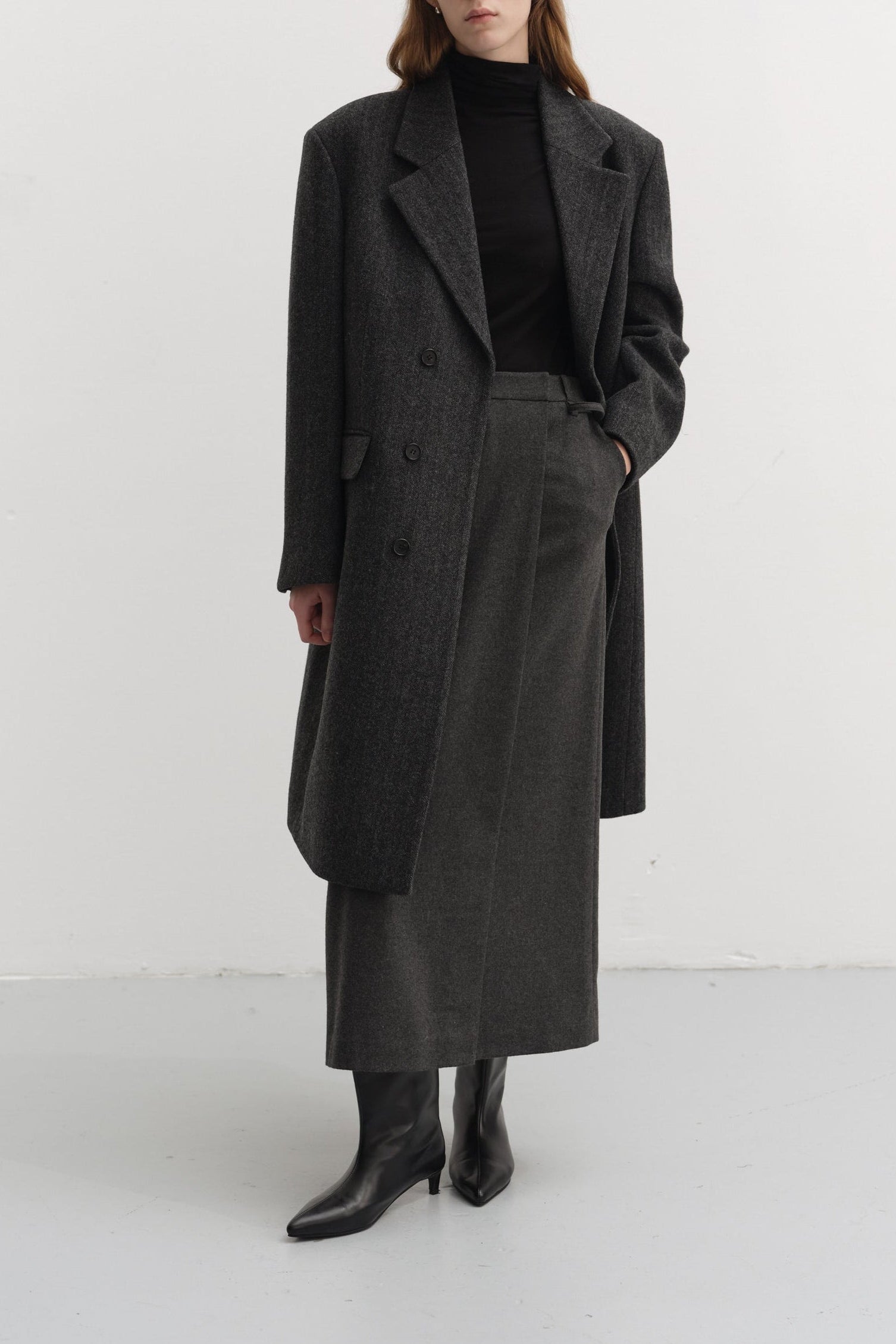 Dunst unisex boxy tailored wool coat grey herringbone. UDCO6D124G2 PIPE AND ROW
