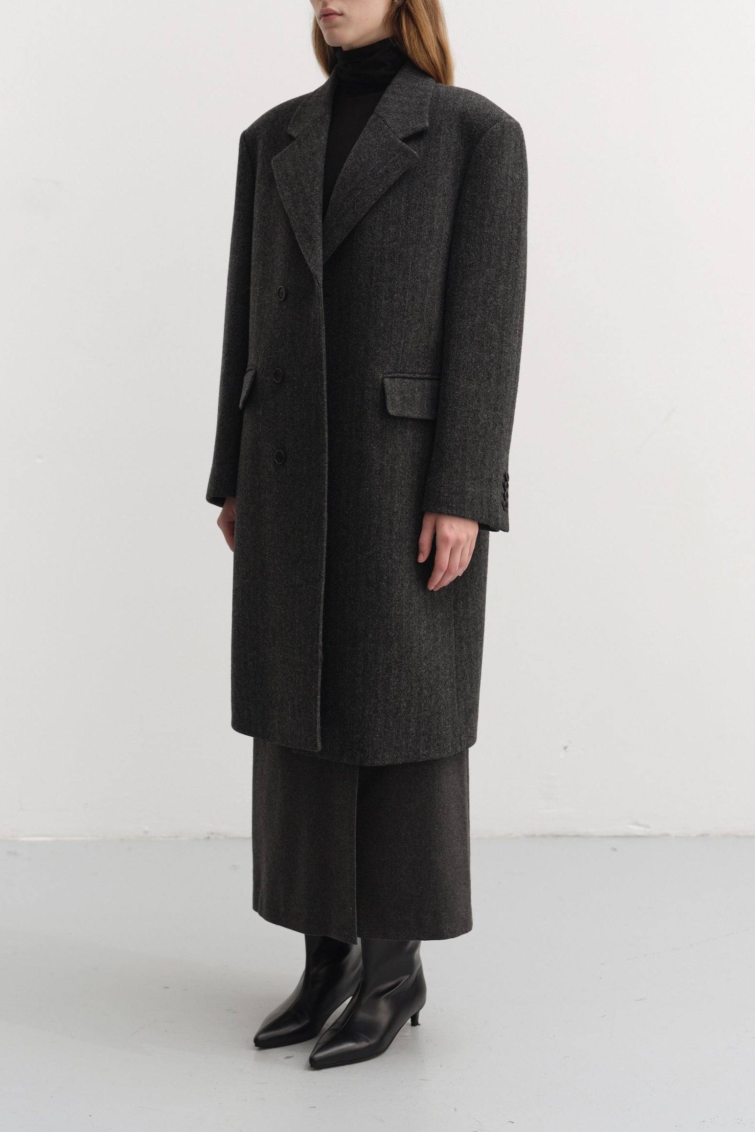 UNISEX BOXY TAILORED COAT