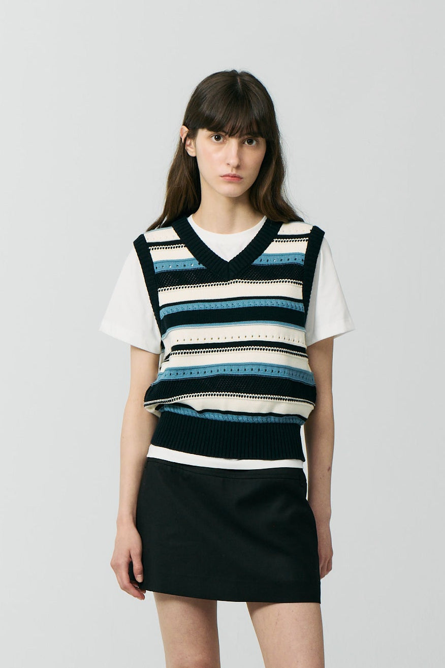 UNISEX CRAFTED KNIT VEST
