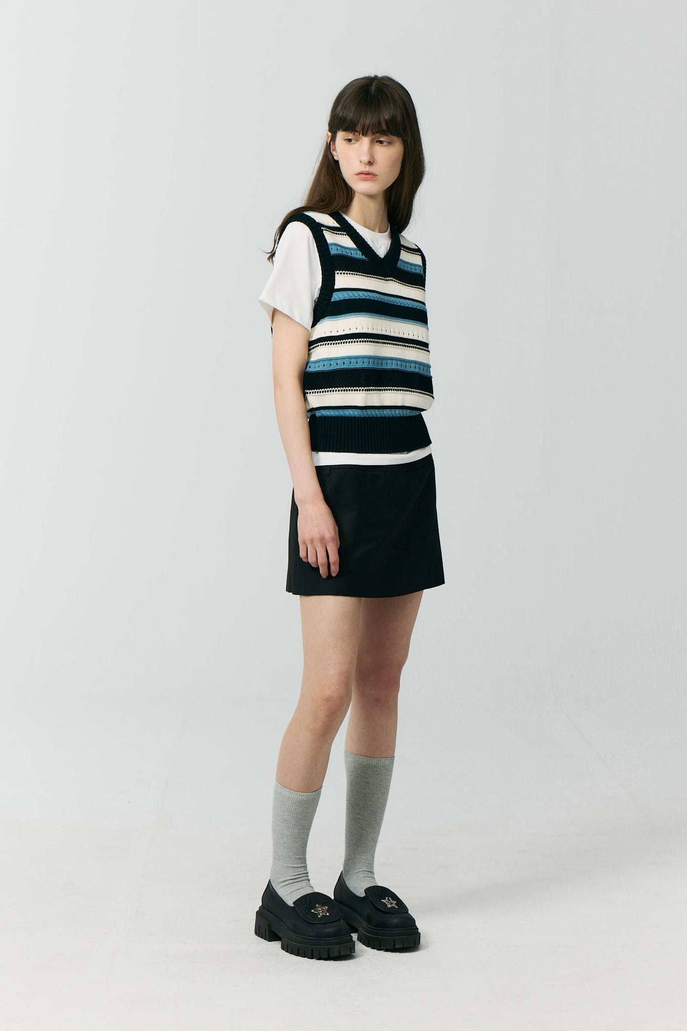 UNISEX CRAFTED KNIT VEST