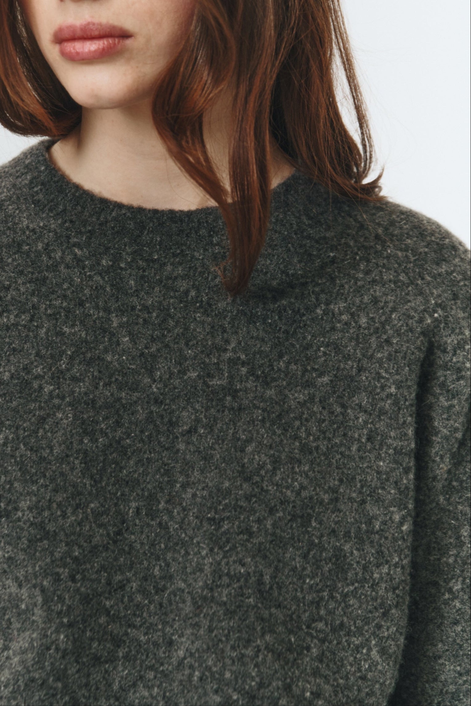 UNISEX SHAGGY DOG SWEATER