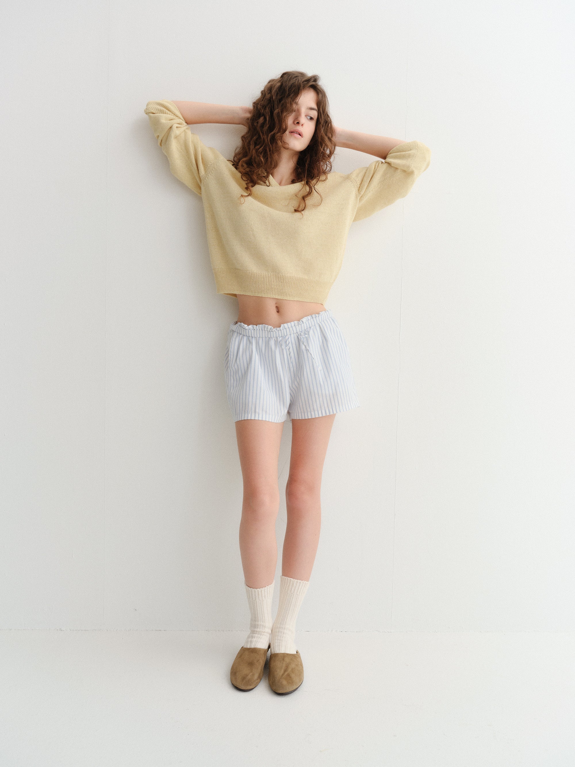UNISEX V-NECK SWEATER