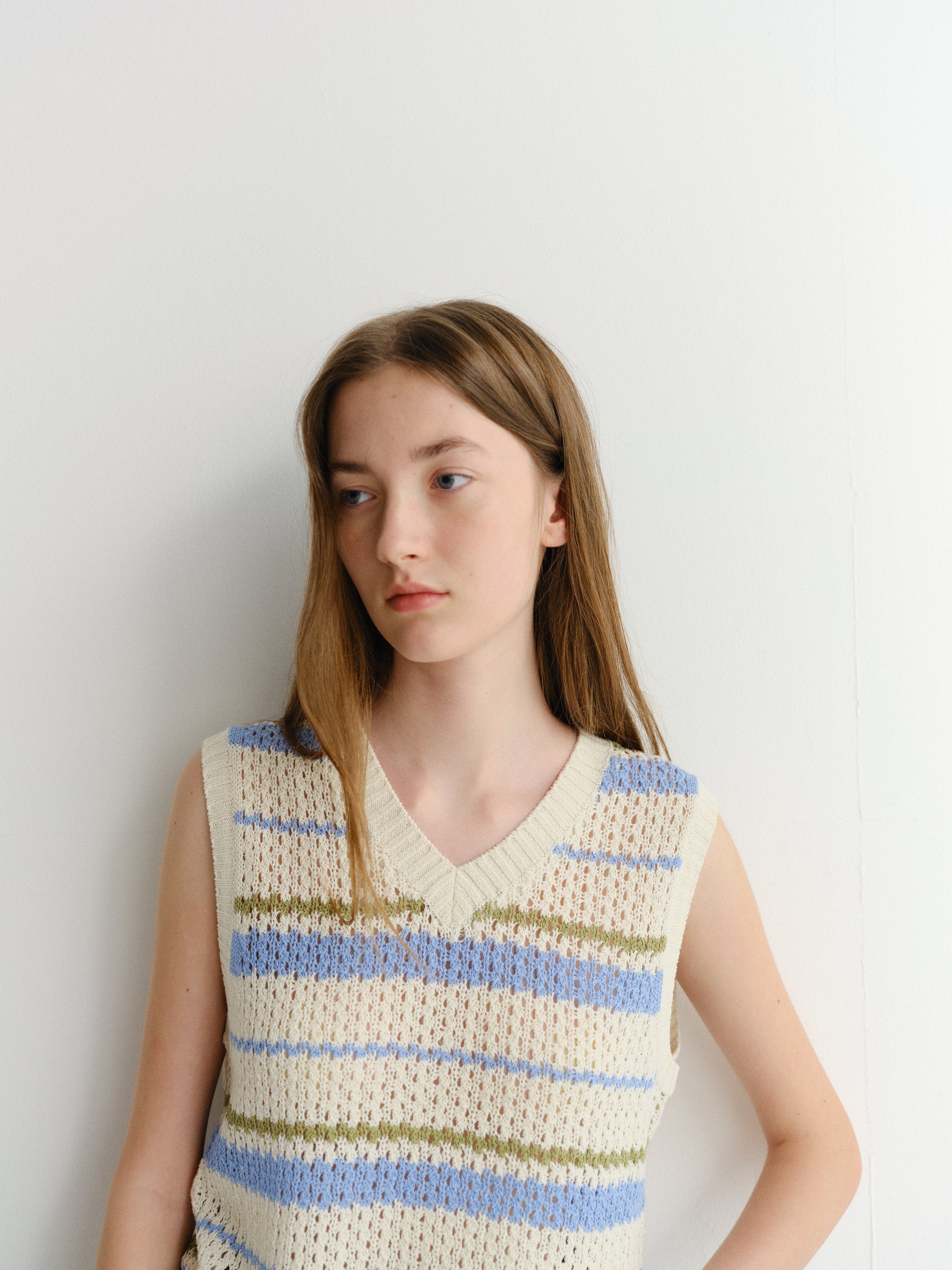UNISEX CHUNKY KNIT VEST