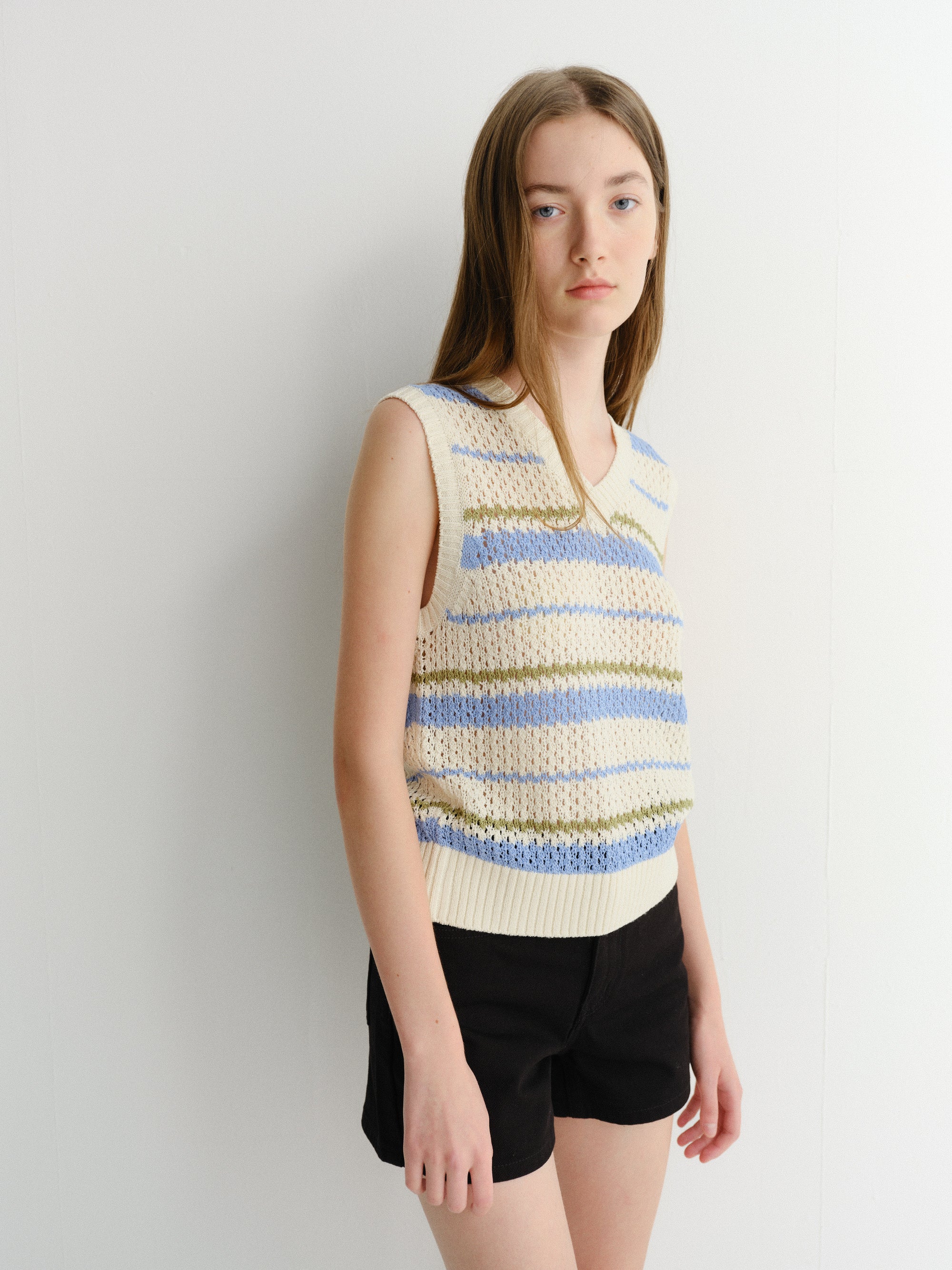 UNISEX CHUNKY KNIT VEST
