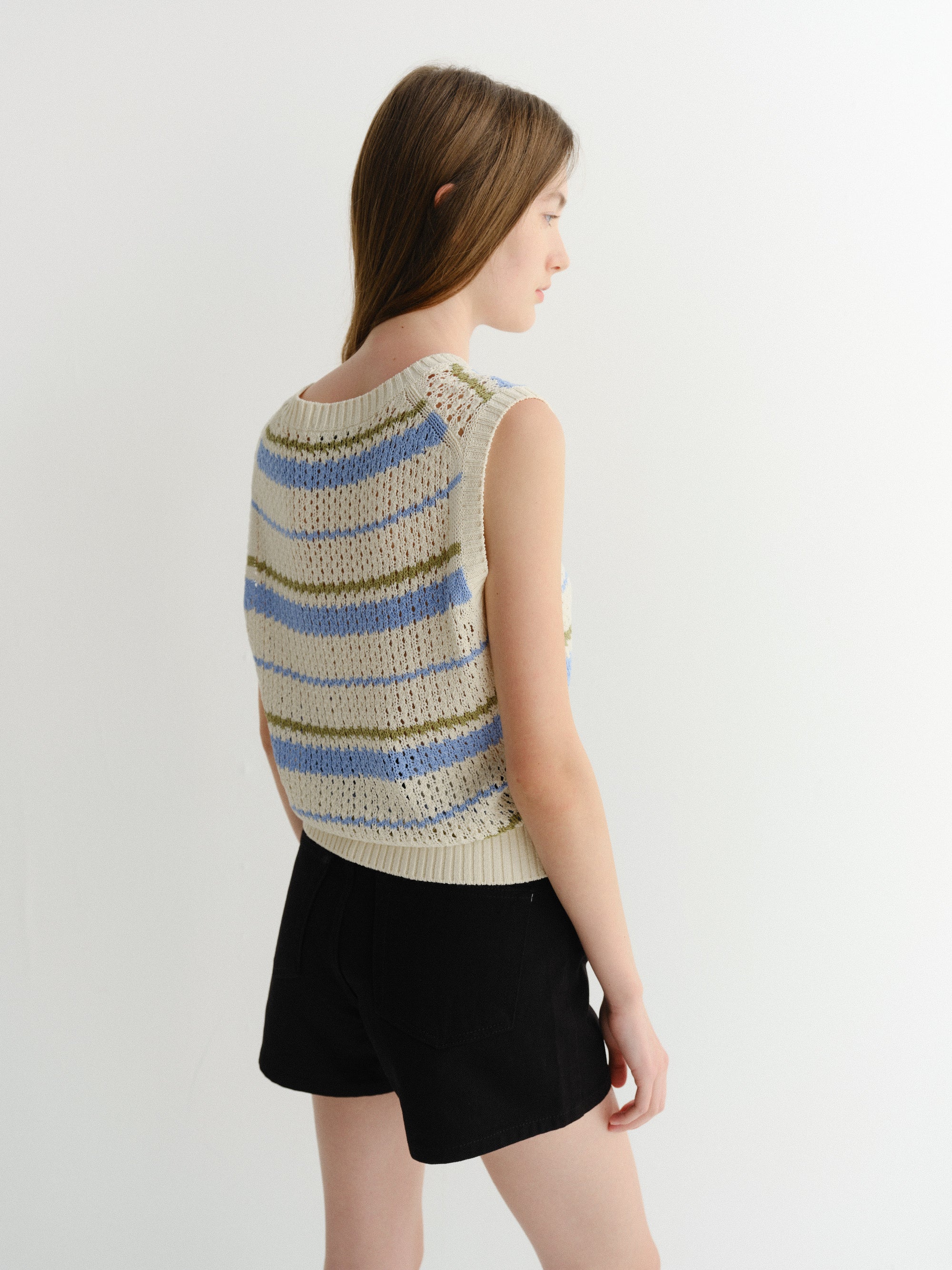 UNISEX CHUNKY KNIT VEST
