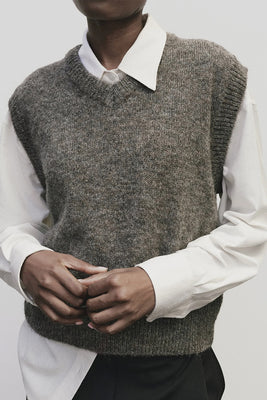 Mijeong Park wool blend v-neck sweater vest heather brown | Pipe and Row Seattle 