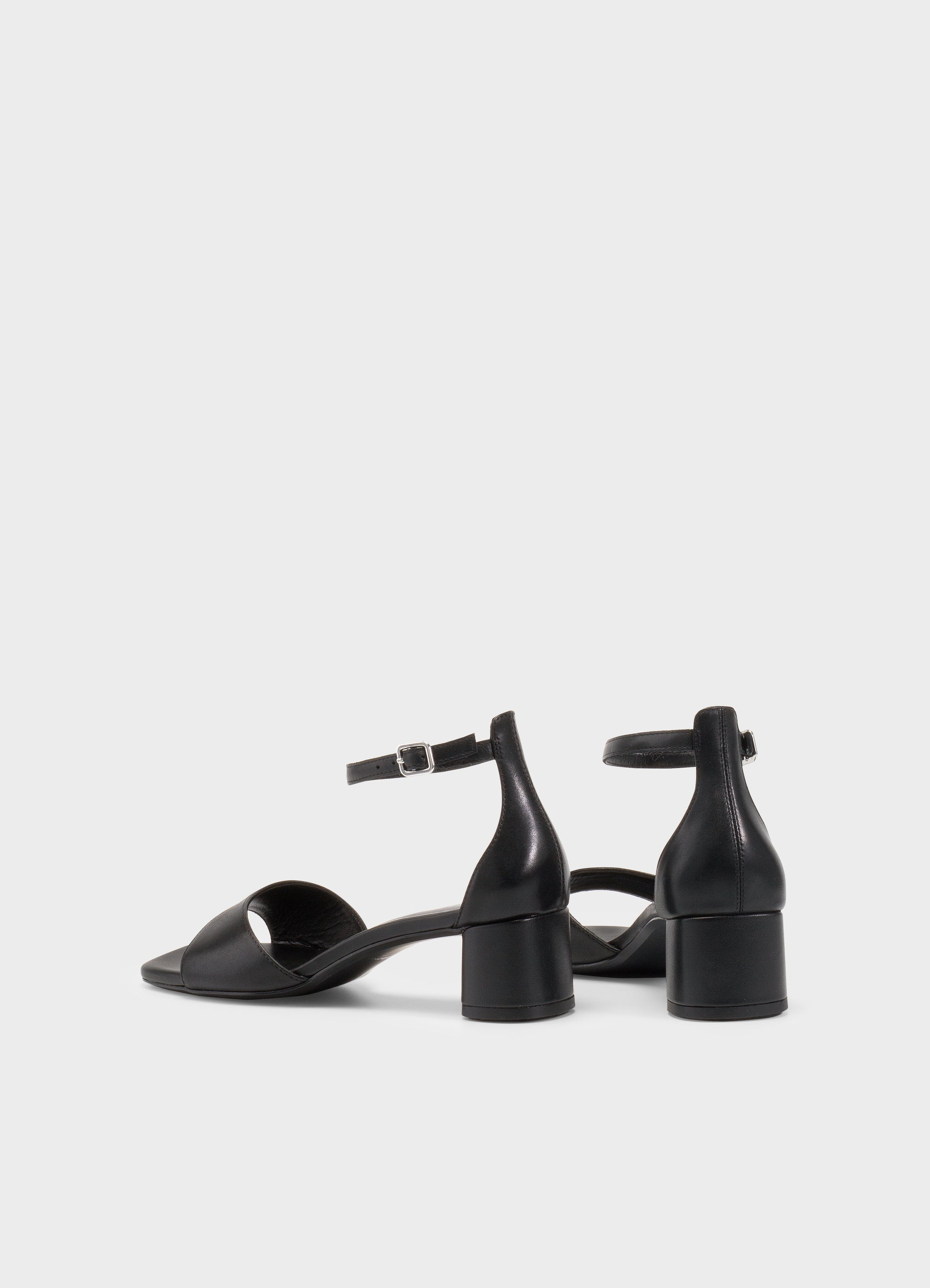 Vagabond Piper low heel sandal black leather 5921-001-20 PIPE AND ROW