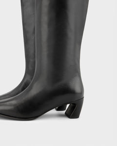 Vagabond Ilona knee high pointy toe boots black leather | PIPE AND ROW Seattle6232-201-20