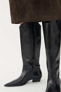 Vagabond black leather Cassie tall western boots sleek pointed toe 5750-201-20 PIPE AND ROW