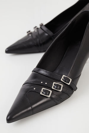 Vagabond Lykke kitten heels edgy pumps smooth black leather | Pipe and Row
