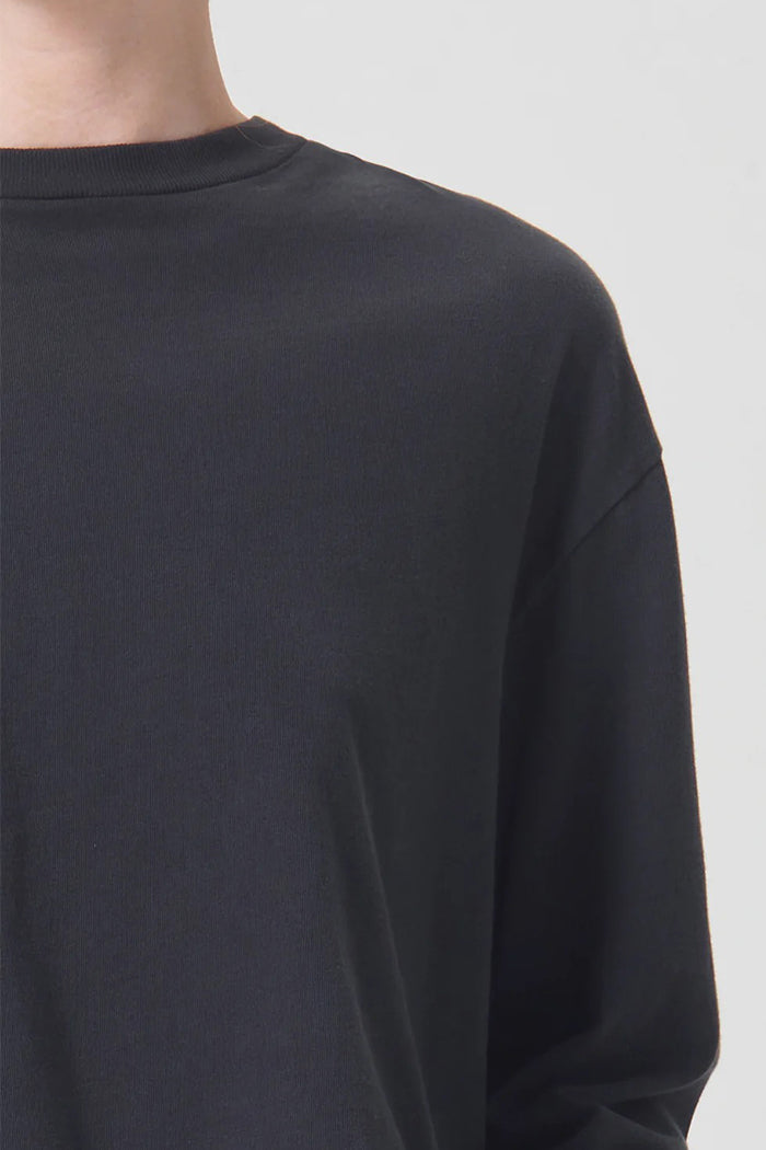 Agolde Mason cropped long sleeve tee marker dark charcoal | Pipe and Row