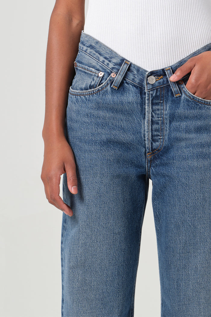 Agolde V-waist Kelly jean medium blue Esssence | Pipe and Row Seattle