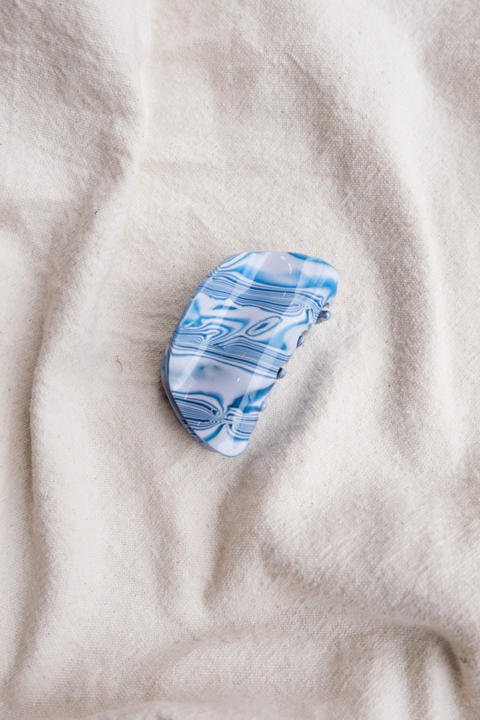 Asymmetrical blue swirl checkered resin hair claw | PIPE AND ROW