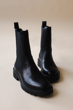 Vagabond Kenova black leather boots PIPE AND ROW Seattle fremont boutique