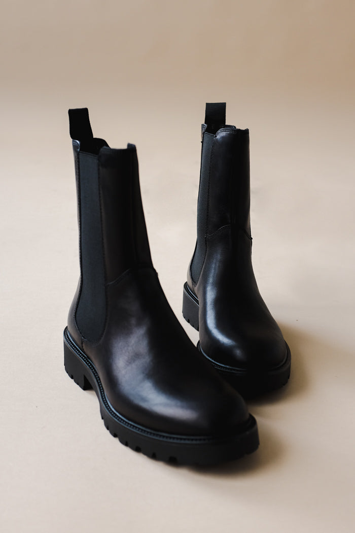 Vagabond Kenova black leather boots PIPE AND ROW fremont boutique