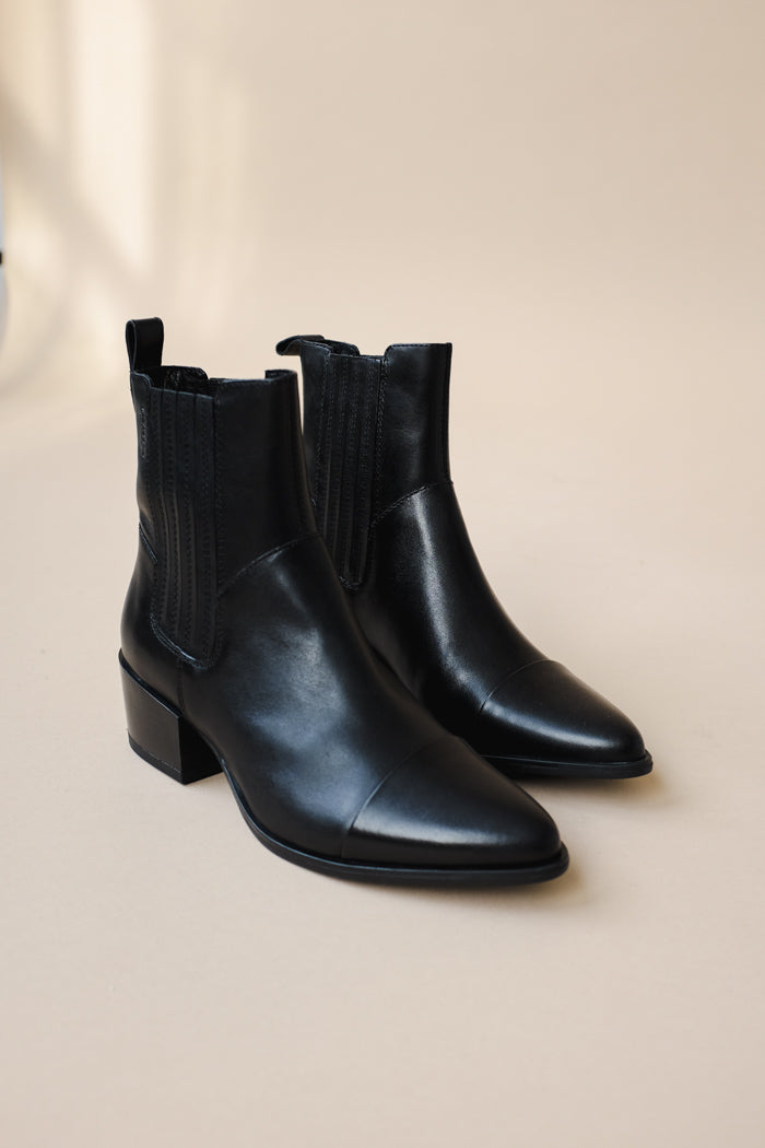 MARJA BLACK LEATHER BOOTS