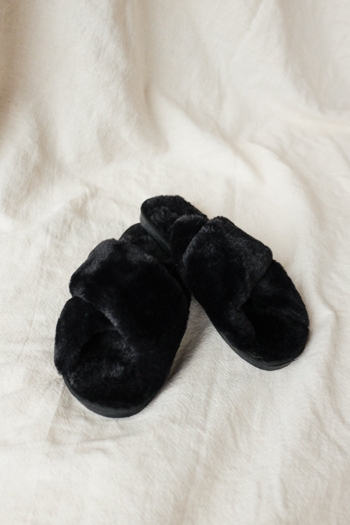 Fuzzy black criss-cross cozy open toe slippers rubber sole black| pipe ...