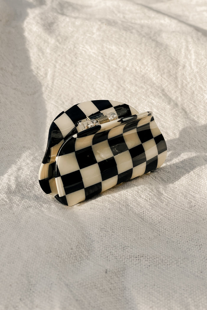 Asymmetrical black and white checkered resin hair claw | PIPE AND ROW
