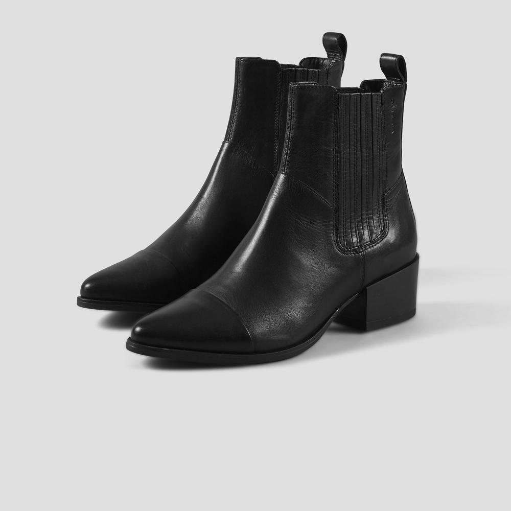 Vagabond chelsea Marja black leather gored ankle boots pipe and
