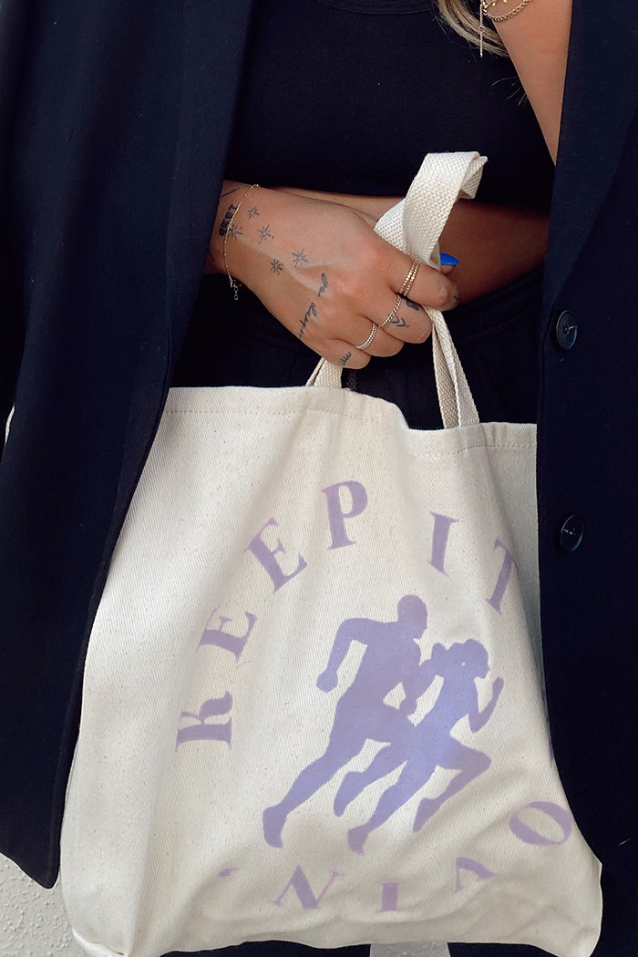 WINNERS CIRCLE TOTE