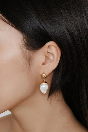 Wolf Circus stud drop freshwater baroque Candice earrings gold | PIpe and Row