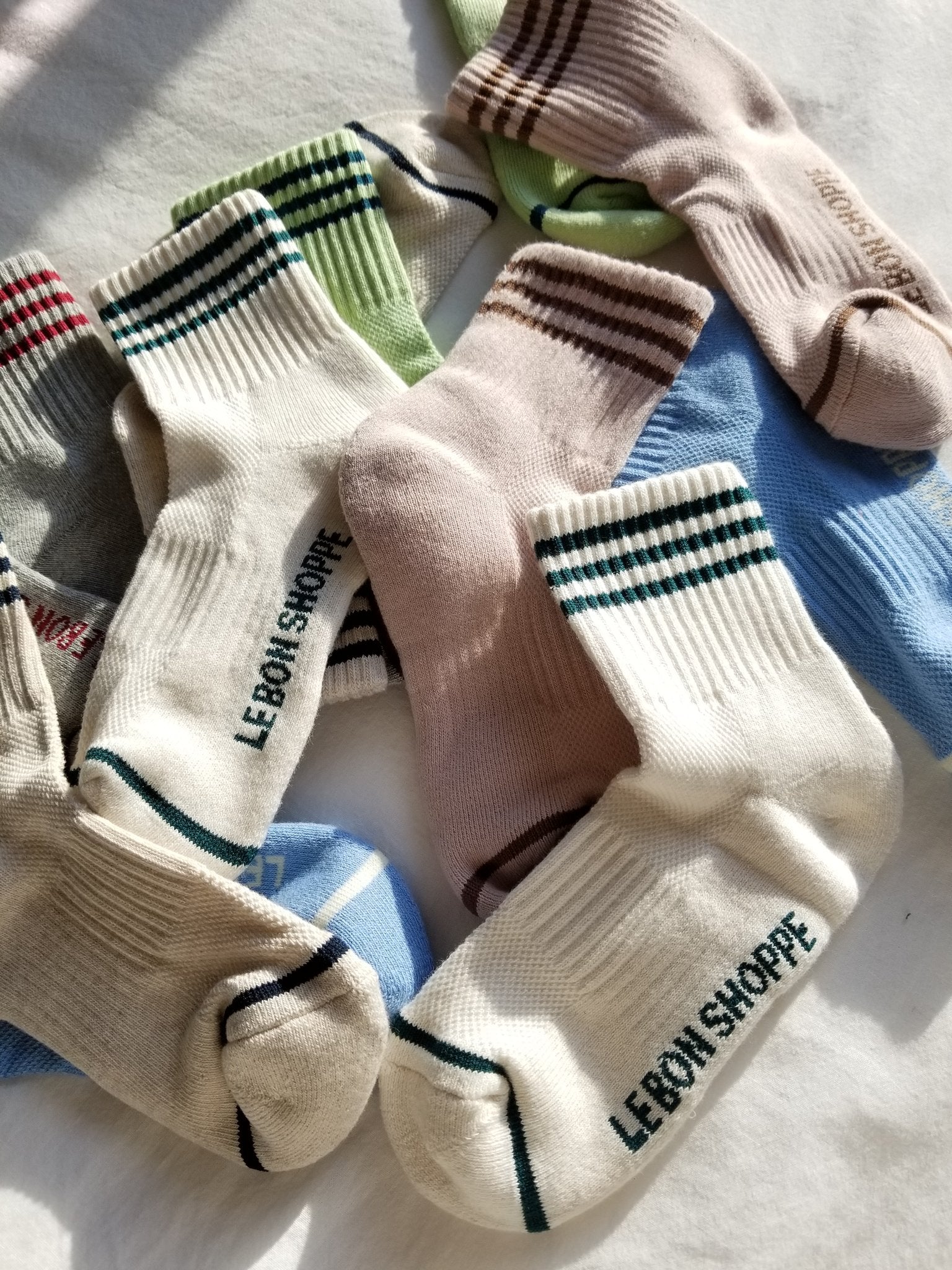 Le Bon Shoppe Girlfriend socks egret cream green stripes | Pipe and row