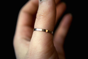EXTRA THICK HAMMERED RING