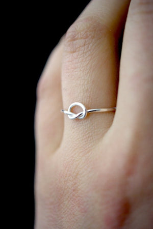 OPEN KNOT RING