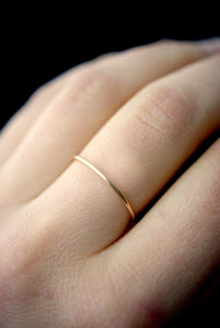 stacking ring gold smooth | pipe and row